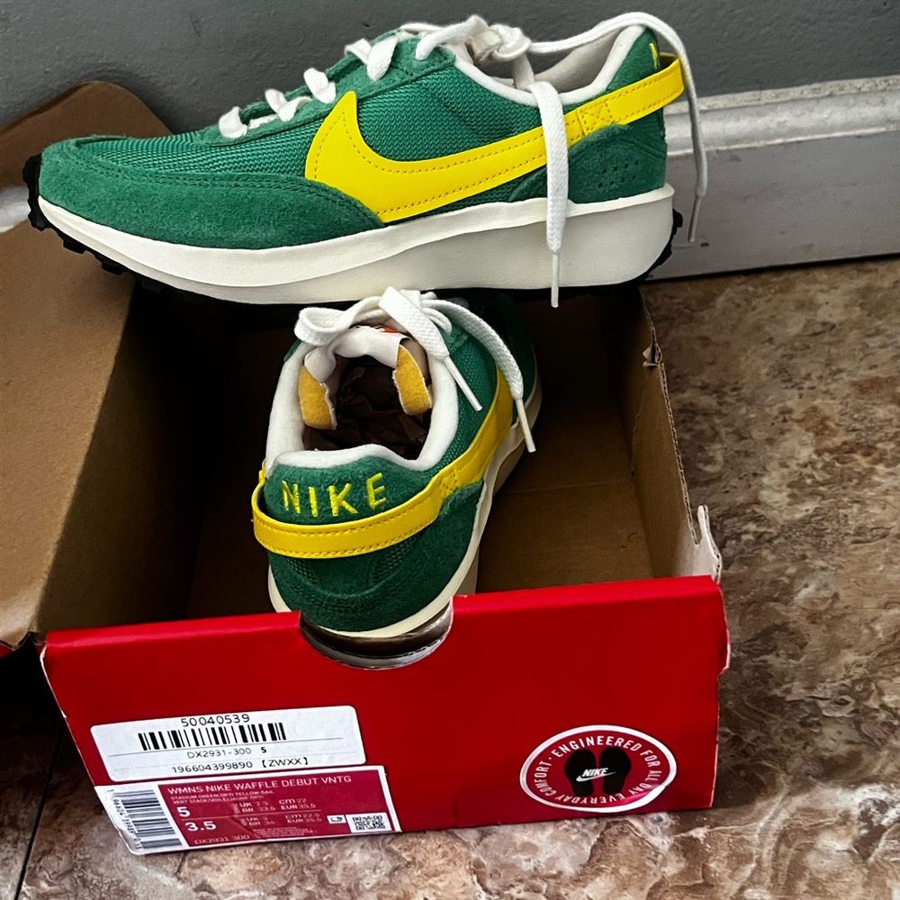 Nike waffles